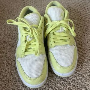 Nike air jordan lows